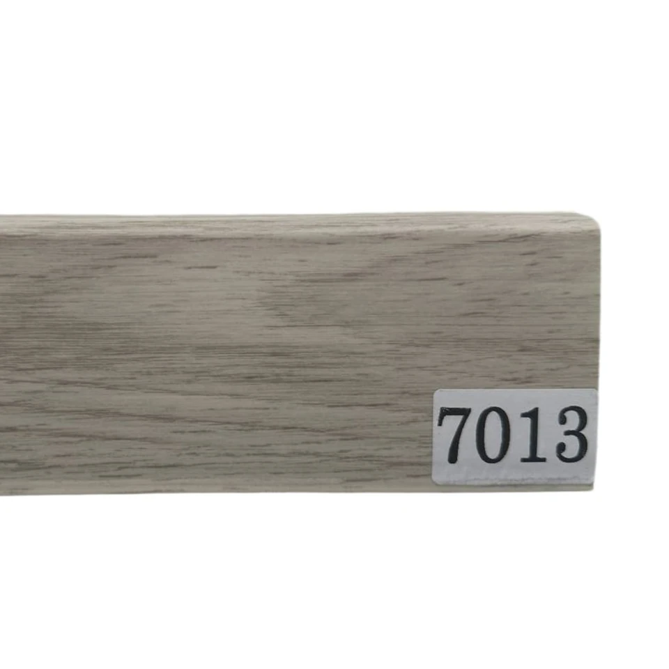 7013 Плинтус напольный SCANDY 70мм, 2,2 п.м. Dекопласт (18 шт)